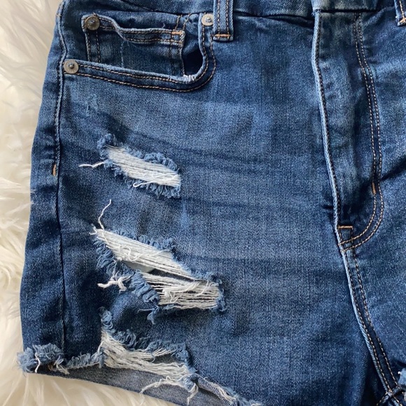 American Eagle Denim Shorts - Picture 3 of 10
